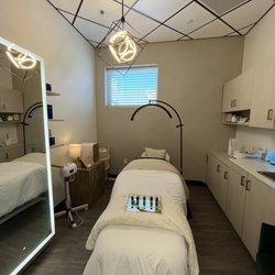Synergy Skin Studio - Treatment room