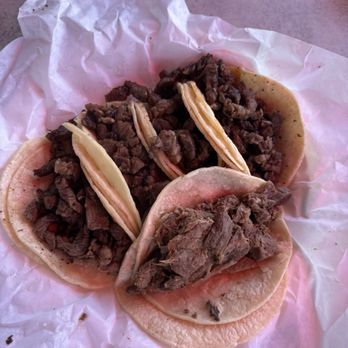 Lilly's Tacos - Mexican Near Me - Santa Barbara, California