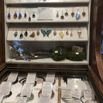 Yankee Ingenuity - Art Galleries Near Me - Chatham, Massachusetts