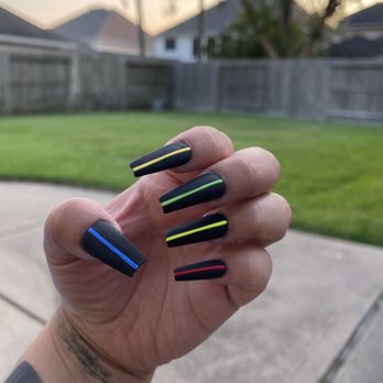 Gloss Nail Lounge - Nails - Nail Salons Near Me - Katy, Texas