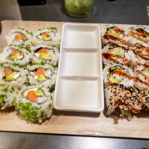 MAKISU Updated July 2024 147 Photos & 218 Reviews Rue du Bailli 5