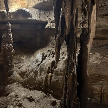 Crystal Onyx Cave - Landmarks & Historical Buildings Near Me - Cave City, Kentucky Crystal Onyx Cave - Landmarks & Historical Buildings Near Me - Cave City, Kentucky