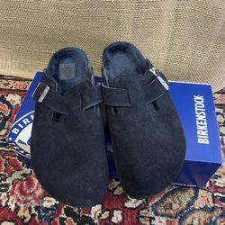 Downtown Shoes - Boston Shearling Birkenstocks, in Midnight (navy)!