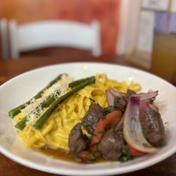 Lonzo's Restaurant - Huancaina pasta + Filet Mignon Huancaina sauce, fettucini pasta, parmesan cheese, asparagus.