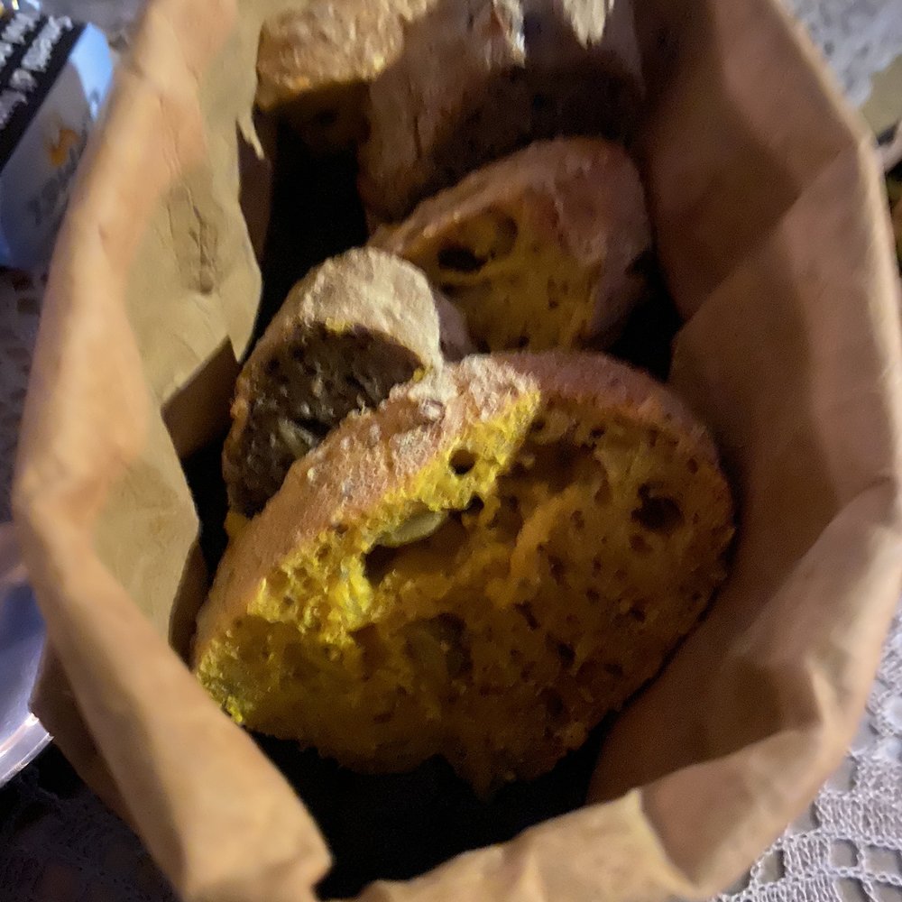Moon - Fresh homemade turmeric bread - Vegan Near Me - Siracusa, SR Moon - Fresh homemade turmeric bread - Vegan Near Me - Siracusa, SR