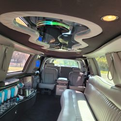 Al's Luxury Limousine Service