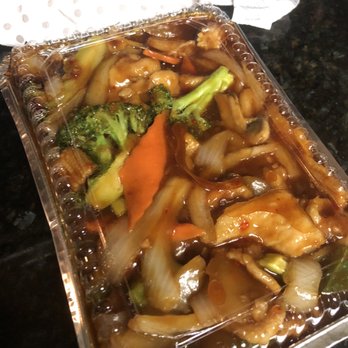 Hot Wok - Chicken Szechuan Style - Chinese Near Me - Lumberton, Texas
