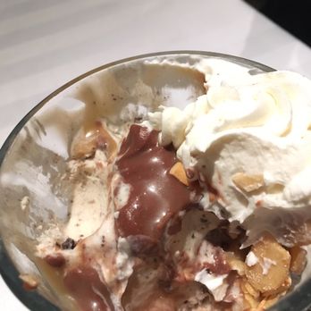 Roxy Restaurant & Bar - Free Birthday desert complete with a song - Bars Near Me - Reno, Nevada Roxy Restaurant & Bar - Free Birthday desert complete with a song - Bars Near Me - Reno, Nevada