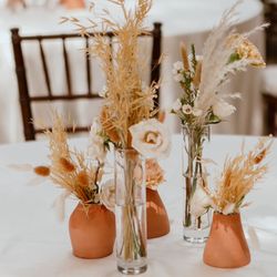 Petals & Fields - Hand made ceramic bud vases by p|F