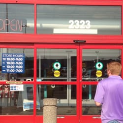 Best Buy - Address and hours.