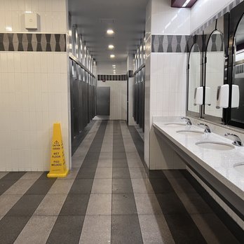 Universal Cinemark at Citywalk - Women's bathrooms - Cinema Near Me - Orlando, Florida Universal Cinemark at Citywalk - Women's bathrooms - Cinema Near Me - Orlando, Florida
