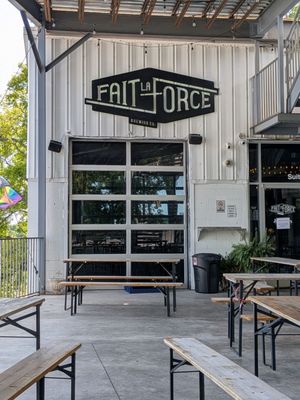 Fait la Force Brewing by null