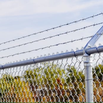 Ko Fence - Fence Example: Galvanized Chain Link - Fences & Gates Near Me Ko Fence - Fence Example: Galvanized Chain Link - Fences & Gates Near Me