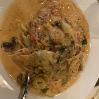 Eddie's Napolis Italian Bistro - Chicken Carciofi - excellent - Italian Near Me - Garland, Texas
