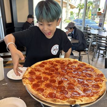 Terra Mia Pizzeria Tustin - Pepperoni Pie 18" - always so good!! - Pizza Near Me - Tustin, California