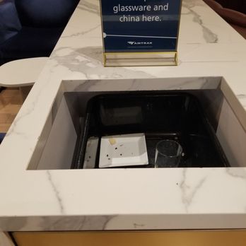 Amtrak Metropolitan Lounge - When bussing your table, dishes and glassware go here - Lounges Near Me - New York, New York Amtrak Metropolitan Lounge - When bussing your table, dishes and glassware go here - Lounges Near Me - New York, New York