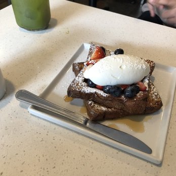 Hungry Crowd - French Toast - New American Near Me - Los Angeles, California