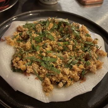 DD Mau Chinatown - fried sticky rice paper - Vietnamese Near Me - Vancouver, British Columbia DD Mau Chinatown - fried sticky rice paper - Vietnamese Near Me - Vancouver, British Columbia