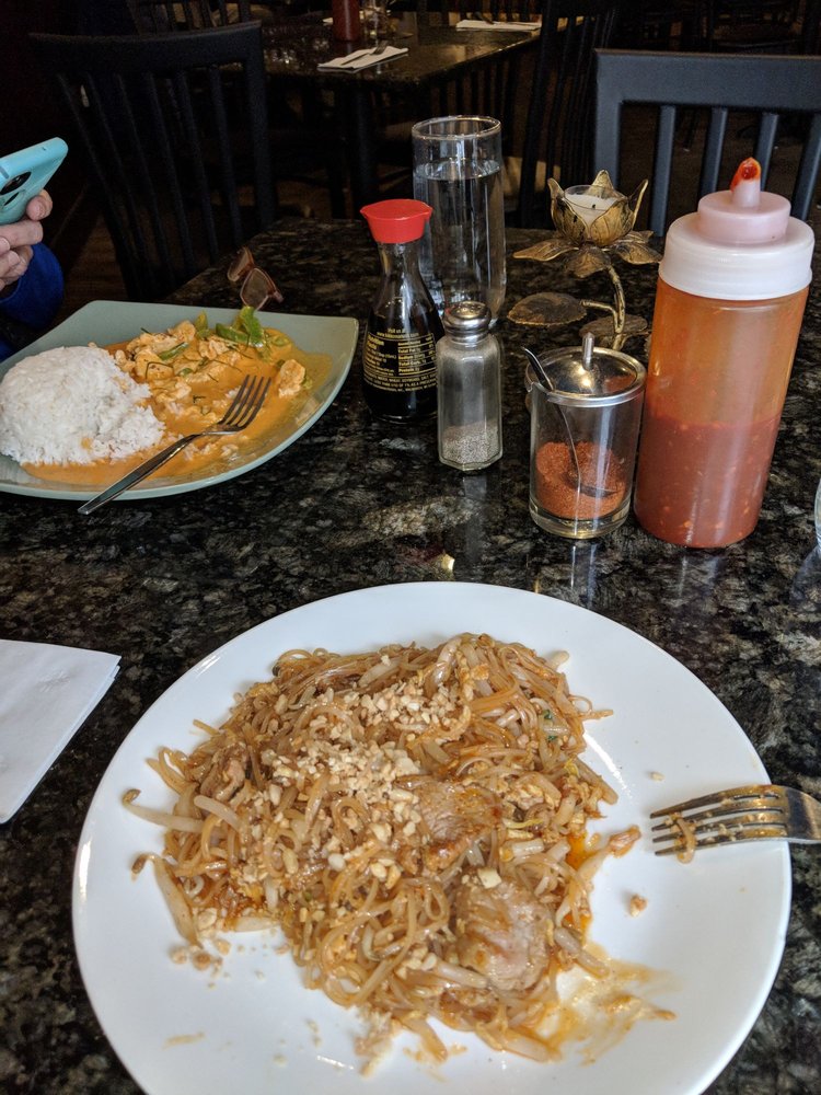 Bangkok Kitchen 39 Photos 68 Reviews Thai 1905 Farnam St Omaha Ne Restaurant Reviews Phone Number
