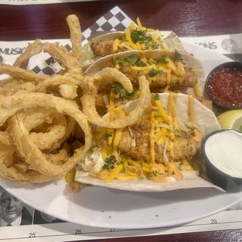 Medway Café - Fish tacos - Burgers Near Me - Medway, Massachusetts Medway Café - Fish tacos - Burgers Near Me - Medway, Massachusetts