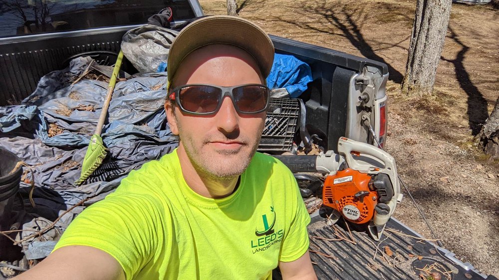 LEED’S LANDSCAPING Updated September 2024 19 Photos Sault Ste