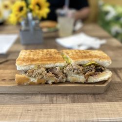 Mima's Cuban Cafe - Miami Cuban