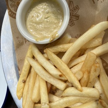 Tanaka - Fries with curry aioli - Sandwiches Near Me - Portland, Oregon