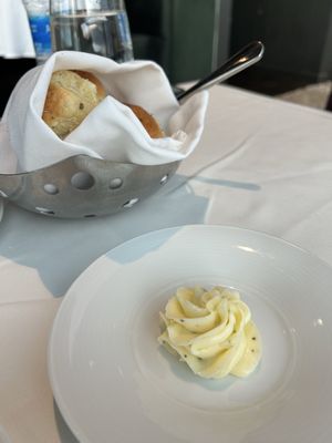 Aerie Restaurant & Lounge by null