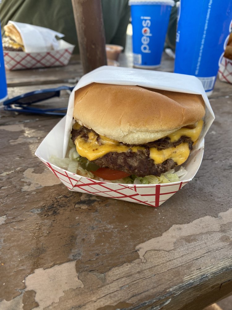 Cascade Burgers Logo