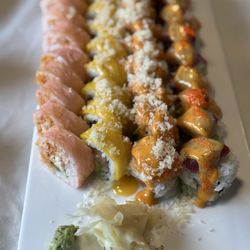 Yama Fuji - Rolls: Pink Lady, Hug and Kiss, I forget :-(, Spice 2 in 1