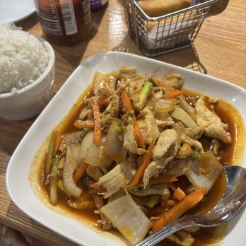 Finn Thai - Thai Near Me - Martinsburg, West Virginia