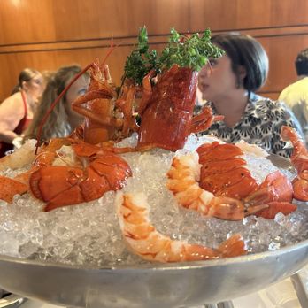 Ruth's Chris Steak House - Seafood tower - Steakhouses Near Me - Knoxville, Tennessee Ruth's Chris Steak House - Seafood tower - Steakhouses Near Me - Knoxville, Tennessee