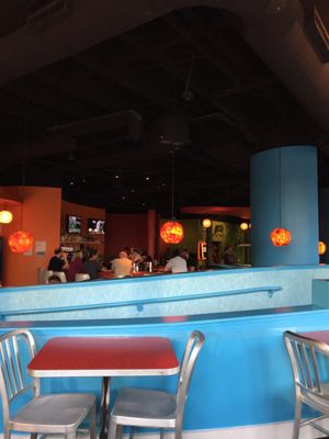 Continental Pool Lounge by null