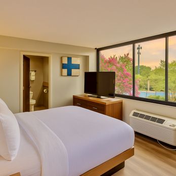 Solomons Inn Resort + Marina - Resorts Near Me - Solomons, Maryland Solomons Inn Resort + Marina - Resorts Near Me - Solomons, Maryland