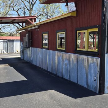 Moogies - Drive through - Barbeque Near Me - Cookeville, Tennessee