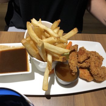 Blakes Bistro - Chicken strips - Bistros Near Me - London, Ontario