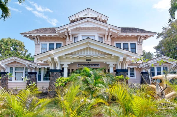 Manoa Valley Inn by null