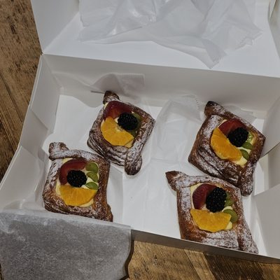 Paris Baguette by null