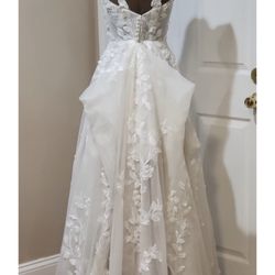 Forest St Dry Cleaners & Tailoring - Wedding gown bustles