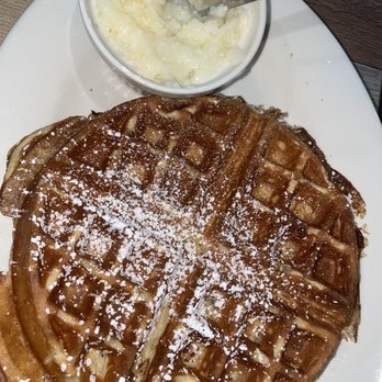 Daisy Mae’s - Waffle and grits - Breakfast & Brunch Near Me - New Orleans, Louisiana