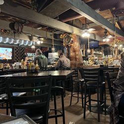 Alpine Tavern & Grill - See the tree?