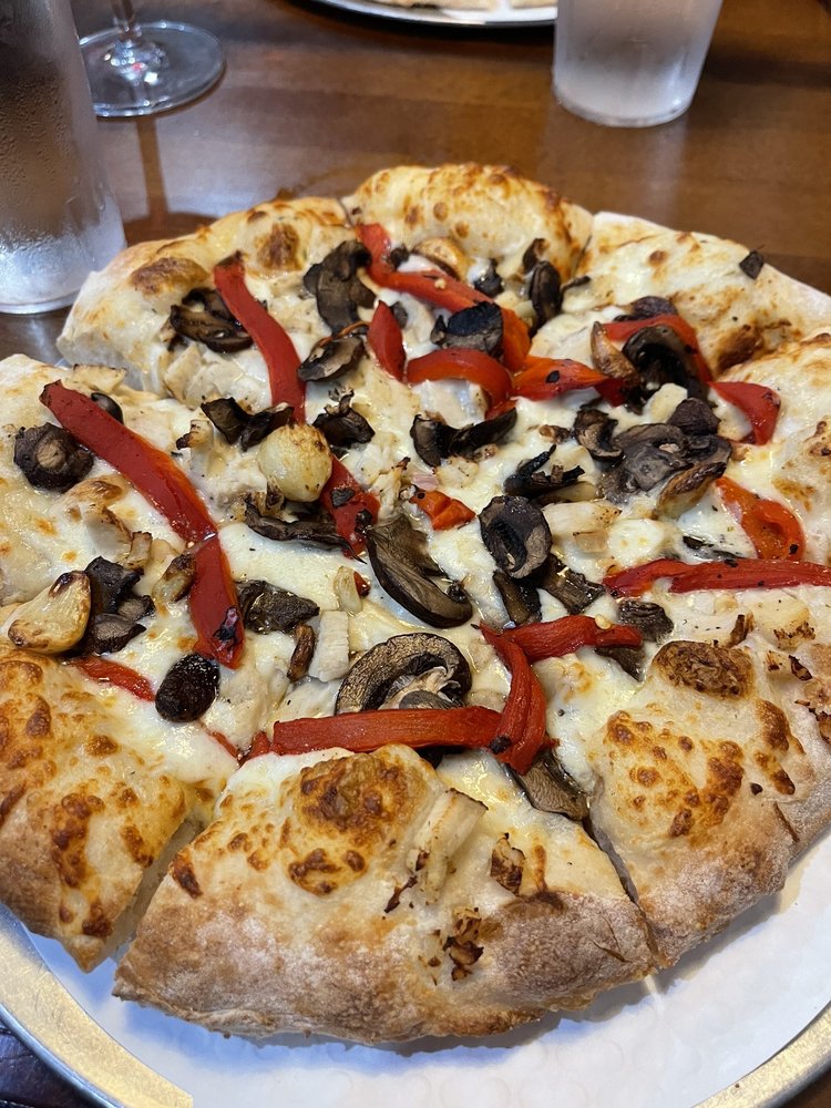 DIVERSION PIZZA Updated June 2024 23 Photos & 26 Reviews 18773