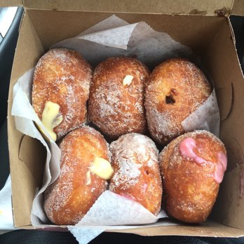 Leonard's Bakery - Half a dozen - Bakeries Near Me - Honolulu, Hawaii Leonard's Bakery - Half a dozen - Bakeries Near Me - Honolulu, Hawaii
