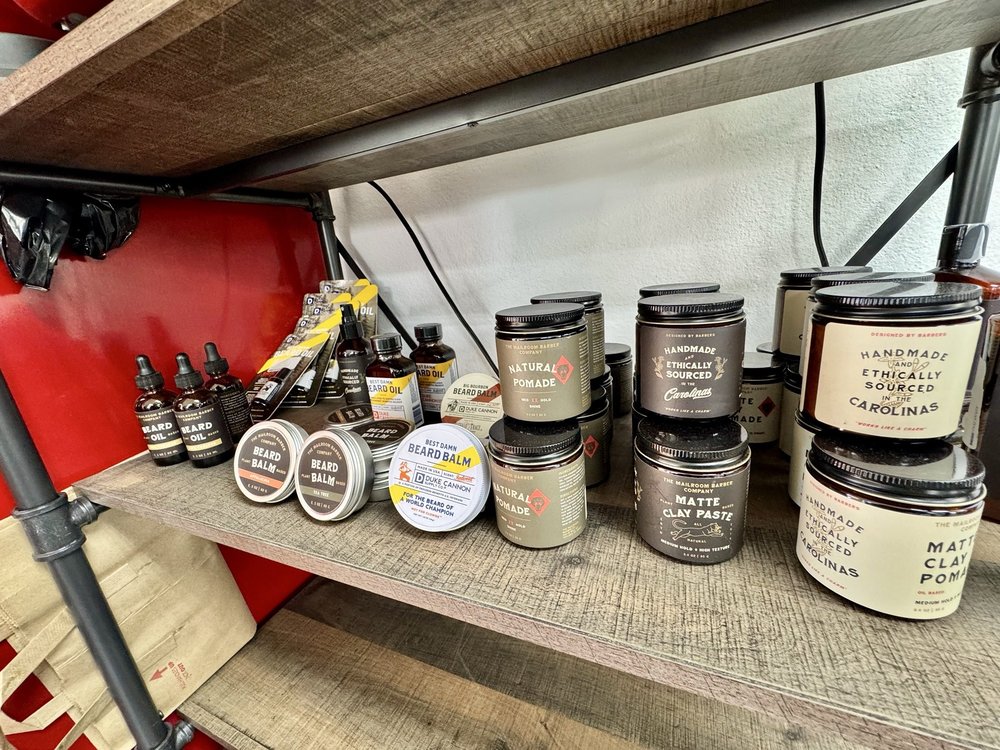 Commons Barbershop Logo