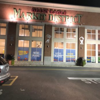 Giant Eagle Market District - At night - Grocery Near Me - Columbus, Ohio Giant Eagle Market District - At night - Grocery Near Me - Columbus, Ohio