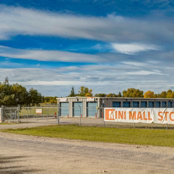 Mini Mall Storage  - Self Storage Near Me - Prince Albert, Saskatchewan