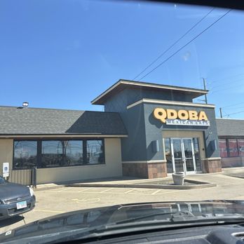 QDOBA Mexican Eats - Dirty ran down restaurant - Mexican Near Me - East Peoria, Illinois QDOBA Mexican Eats - Dirty ran down restaurant - Mexican Near Me - East Peoria, Illinois