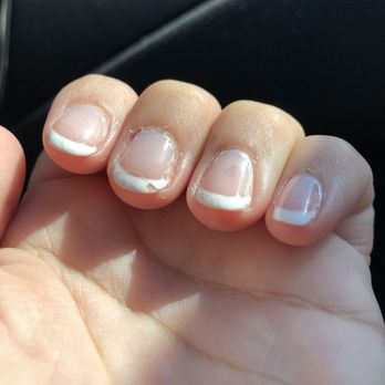 Ivy Spa & Nails - Cracking after two days - Nail Salons Near Me - Blue Ash, Ohio