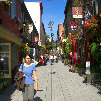 Quartier Petit Champlain - Rue Saint Louis - Shopping Centers Near Me - Quebec City, Quebec