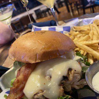 Sidecar Social - California Chicken Sandwich - Sports Bars Near Me - Addison, Texas Sidecar Social - California Chicken Sandwich - Sports Bars Near Me - Addison, Texas
